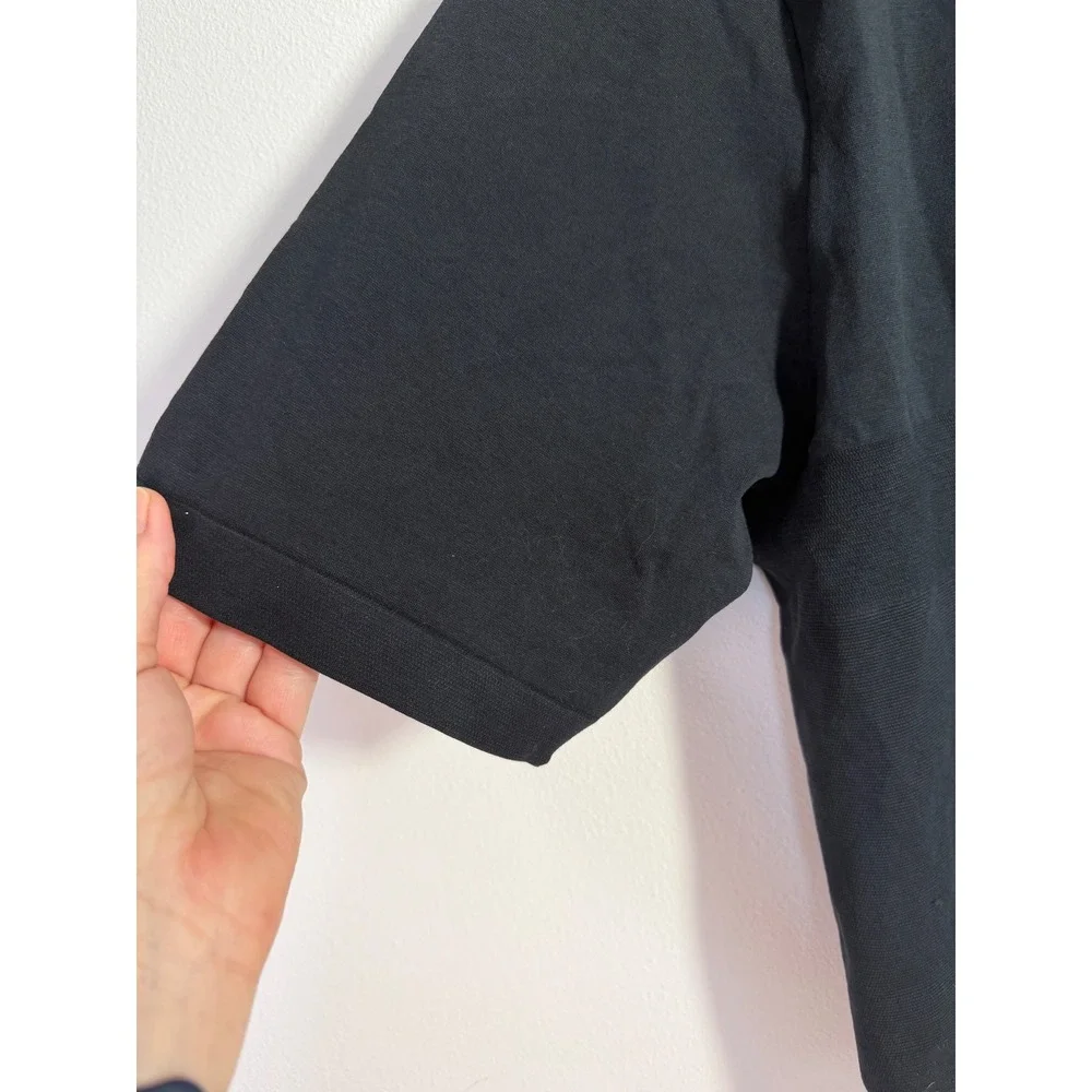 LOT OF 2 Yitty Smooth as Hell Lounge Tee‎ Womens 5X Black Seamless Cropped